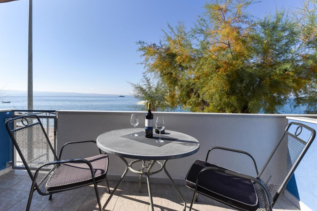 Beachfront Apartments Zanic Podstrana Exterior foto