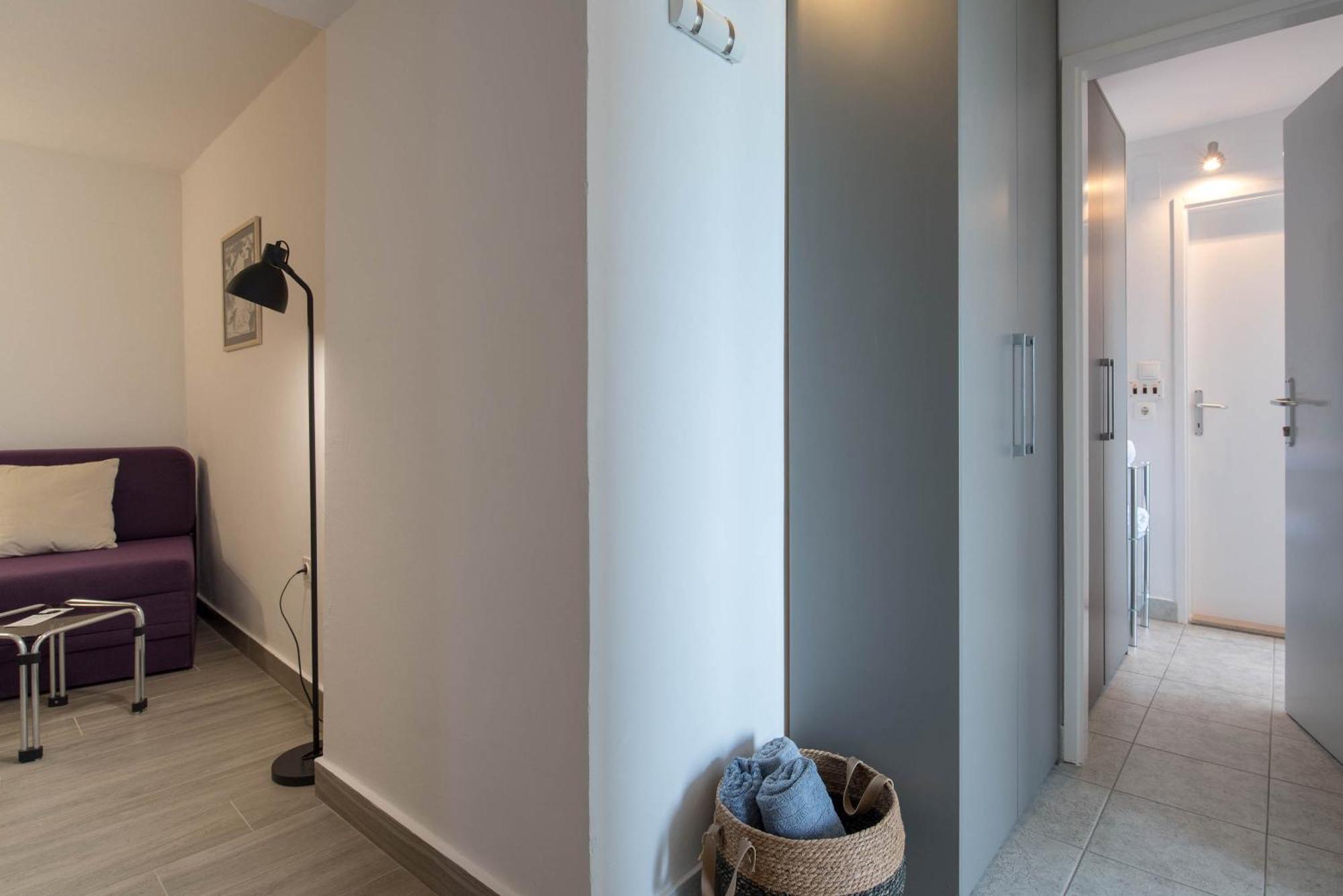Beachfront Apartments Zanic Podstrana Quarto foto