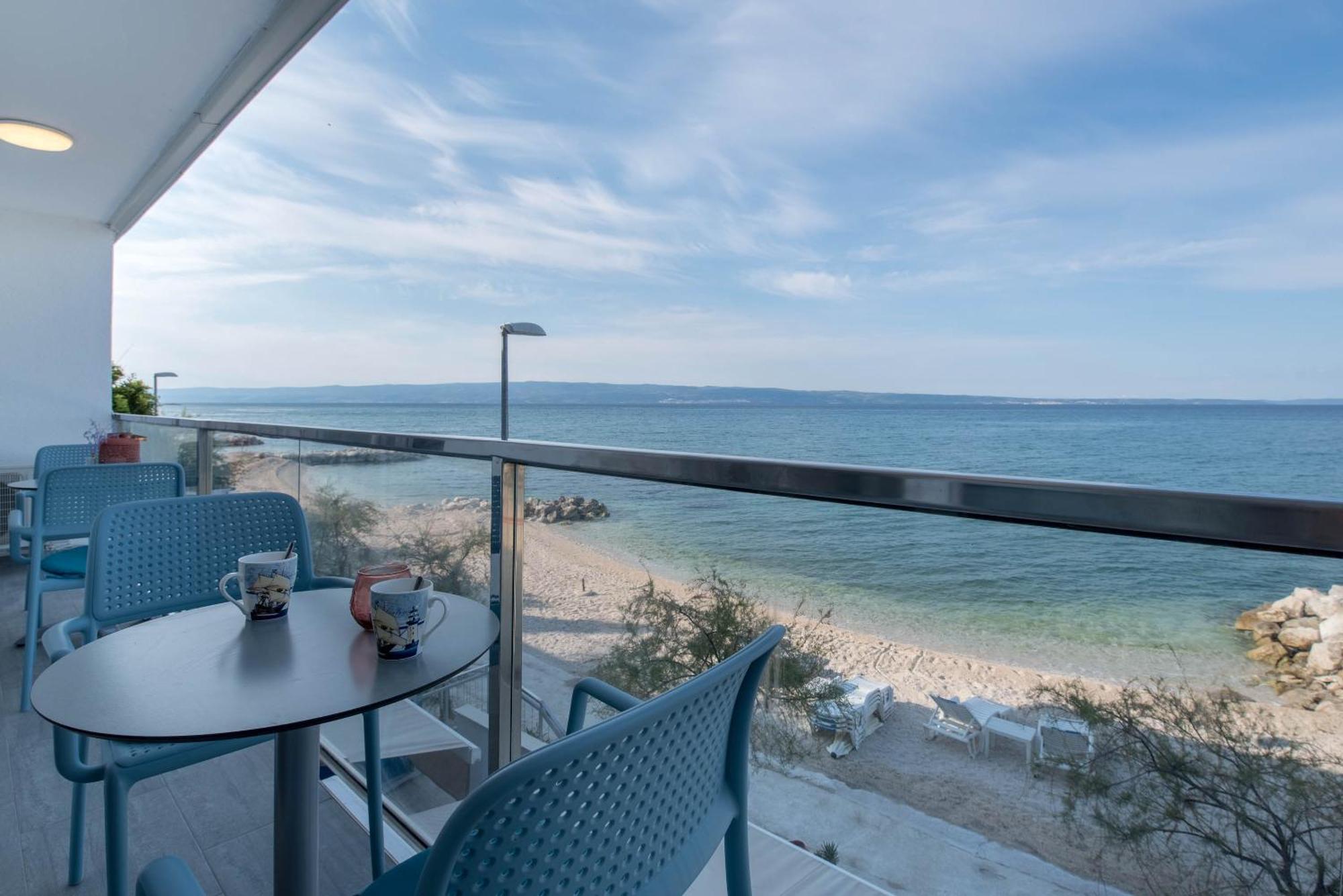 Beachfront Apartments Zanic Podstrana Exterior foto